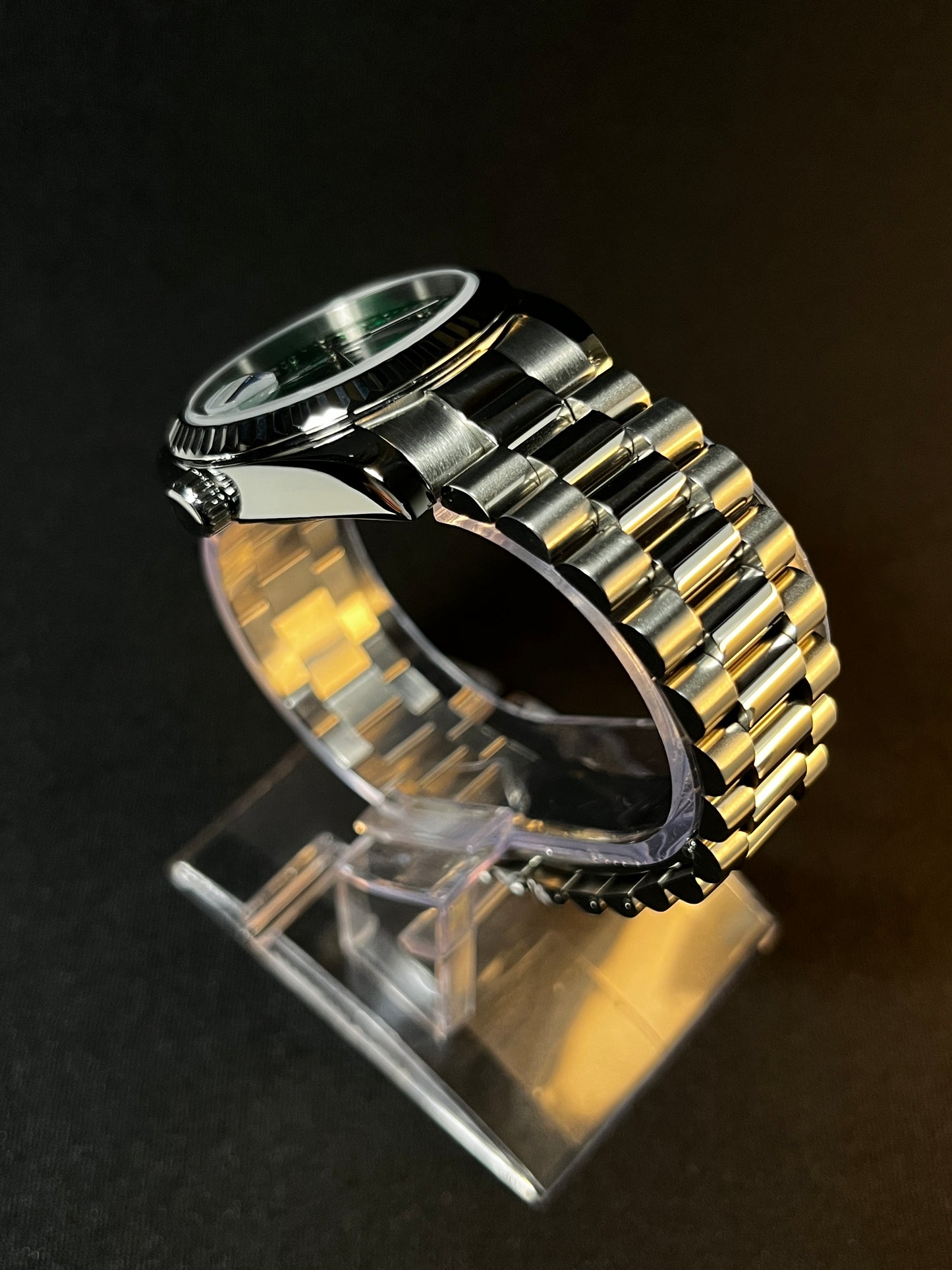 Emerald Green - Arabic Seiko dial