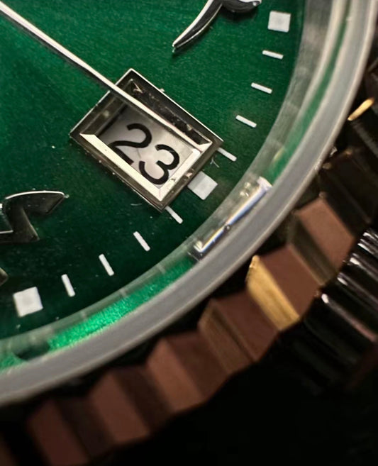 Emerald Green - Arabic Seiko dial - SeyaWatches